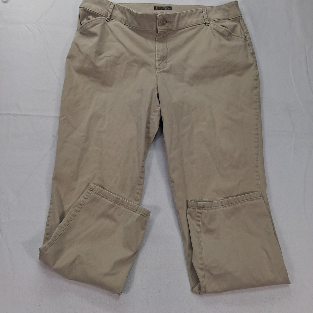 Lee Pants Womens 18W Relaxed Fit Straight Leg Khaki Tan Mid Rise EUC